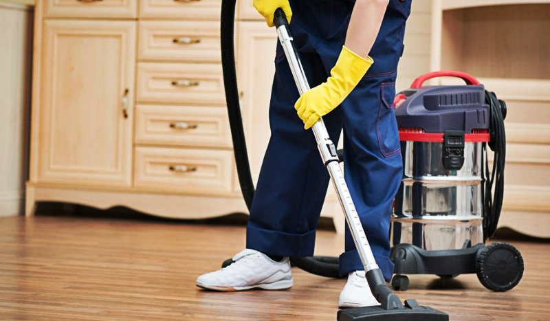 Is it beneficial to hire the bond cleaners?